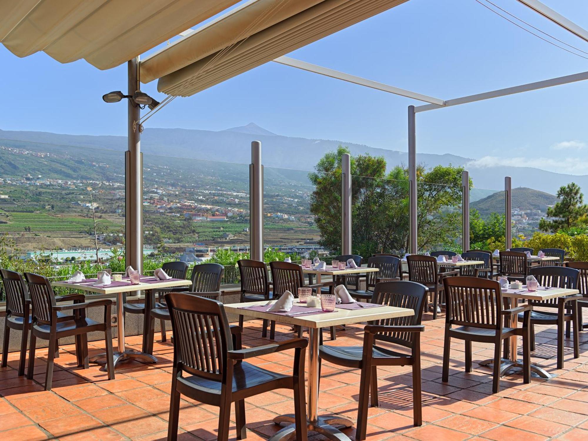 Hotel Las Aguilas Tenerife, Affiliated By Melia Puerto de la Cruz  Bagian luar foto