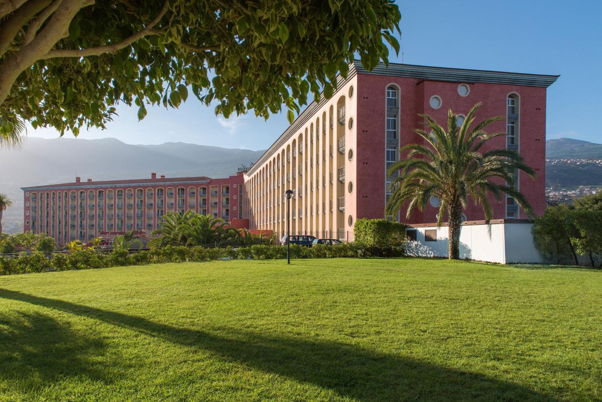 Hotel Las Aguilas Tenerife, Affiliated By Melia Puerto de la Cruz  Bagian luar foto