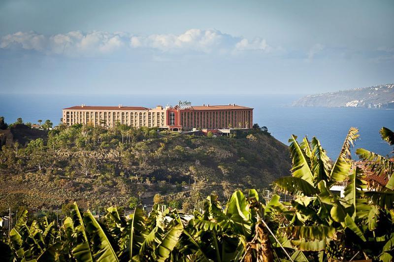 Hotel Las Aguilas Tenerife, Affiliated By Melia Puerto de la Cruz  Bagian luar foto